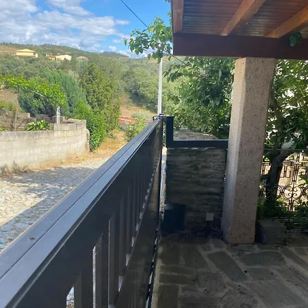 Holiday home Casa Do Lagar